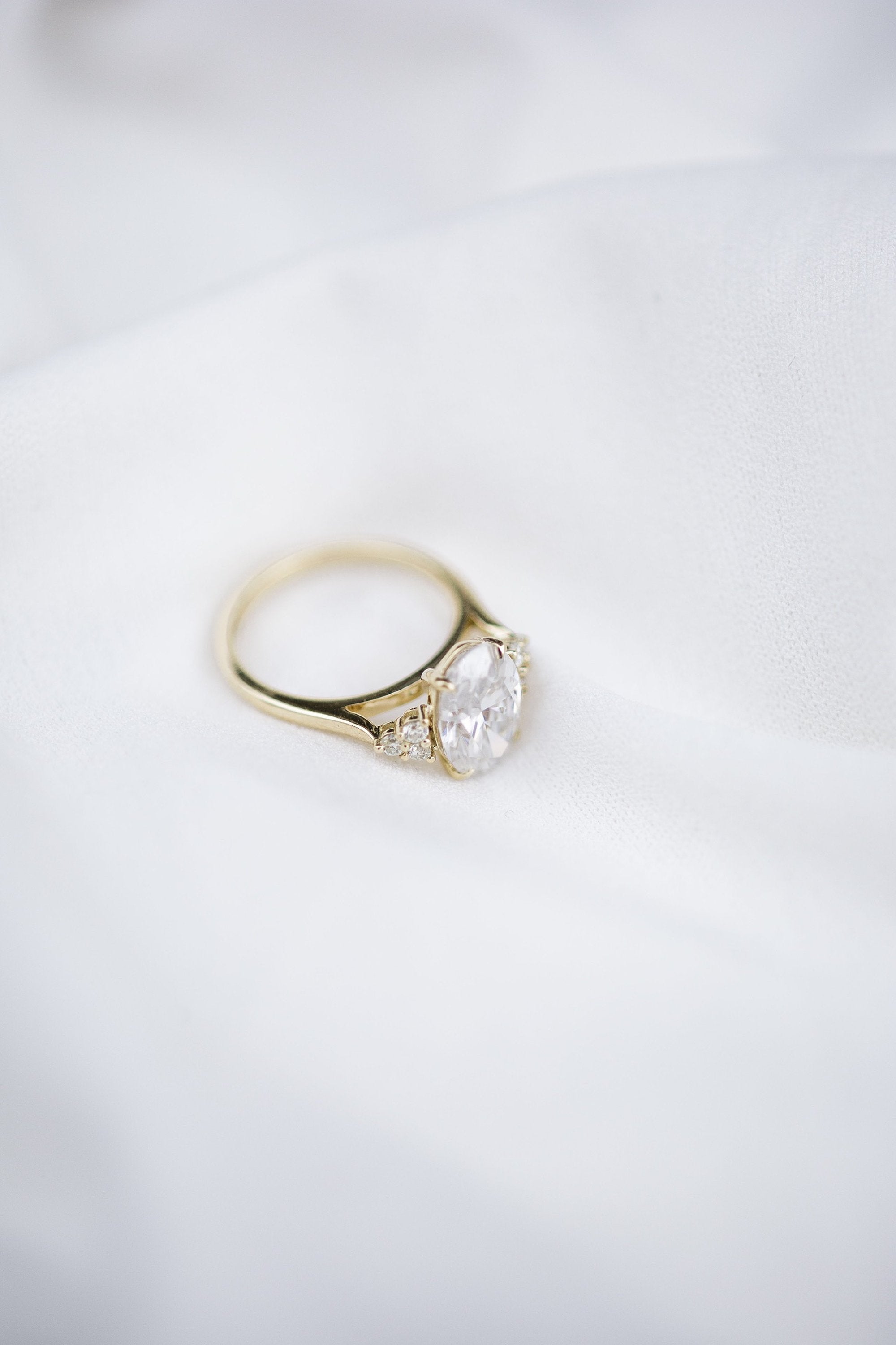 4.0 CT Oval Moissanite Ring Featuring Cluster Style 3