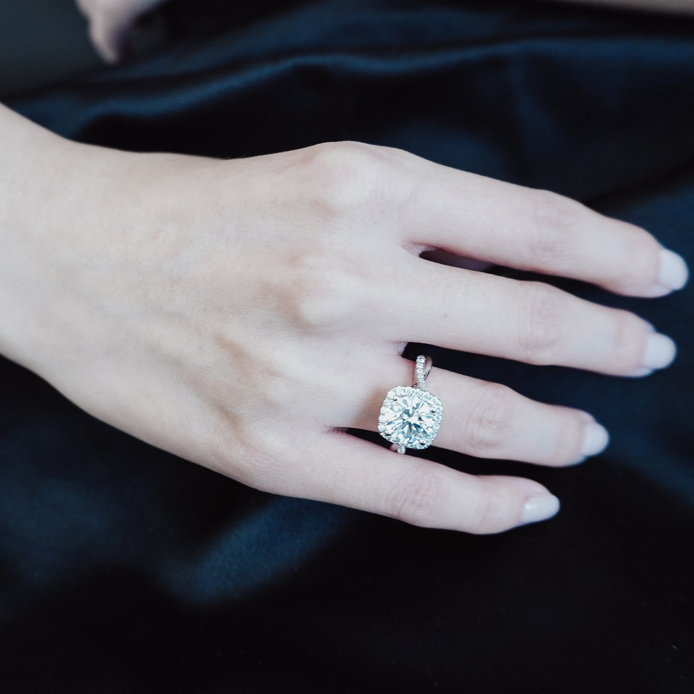 Round Halo & Pave Lab Grown Diamond Engagement Ring