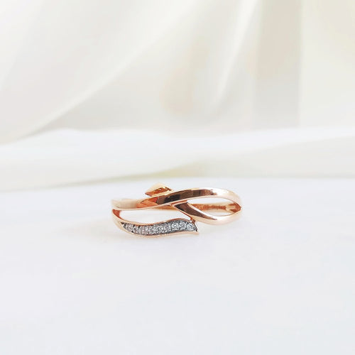 0.03 CT Round Criss Cross Lab Grown Diamond Wedding Band