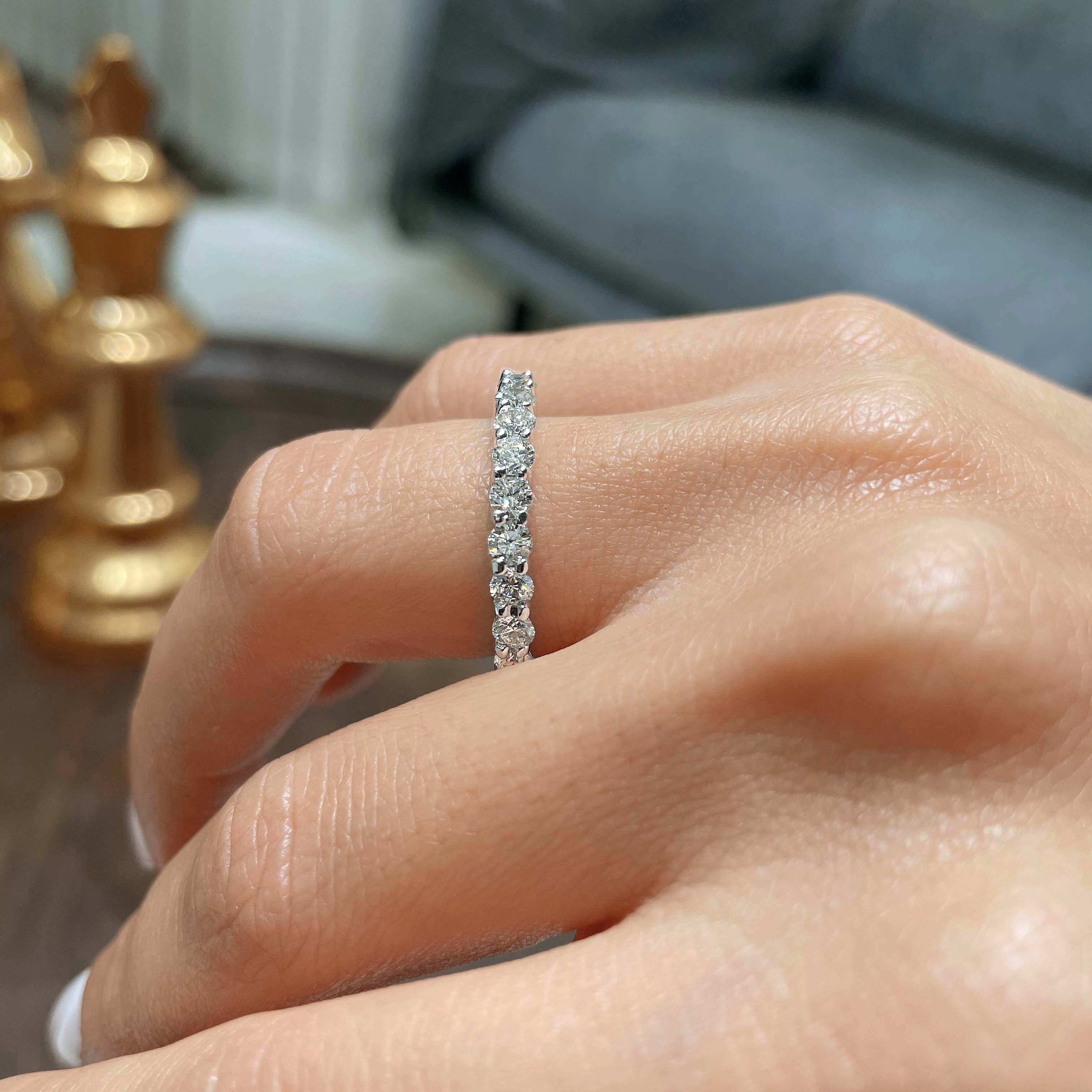 2.4 CT Round Full Etrnity Lab Grown Diamond Wedding Band