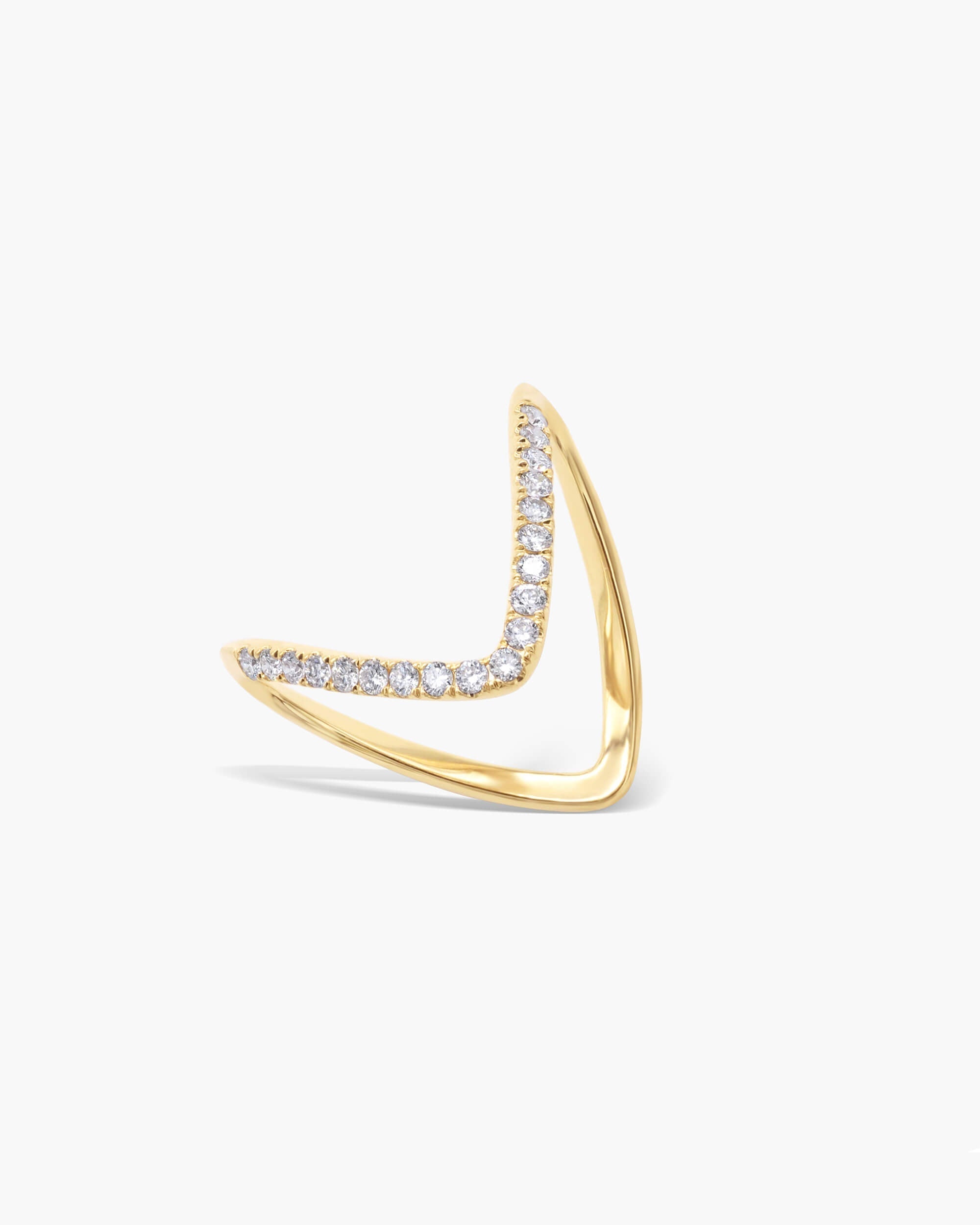 0.27 CT Round Curved Lab Grown Diamond Wedding Band