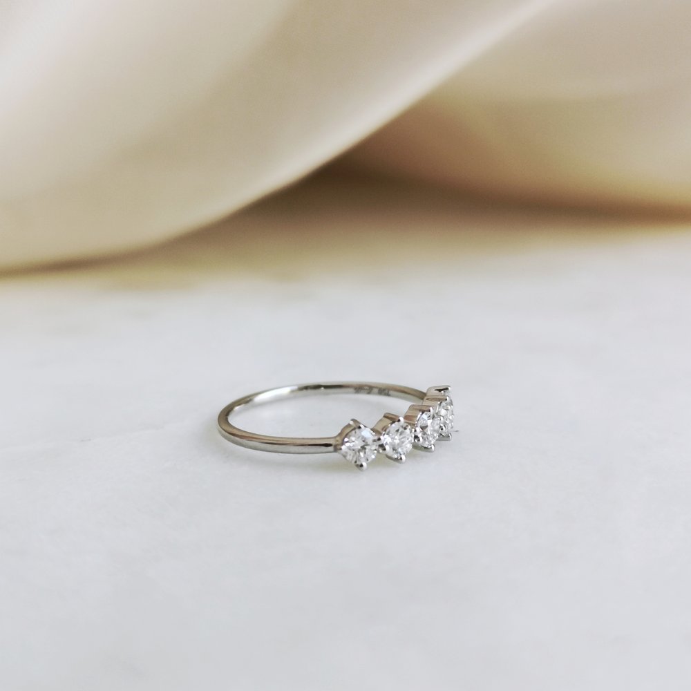 0.50 CT Round 5 Stones Lab Grown Diamond Wedding Band