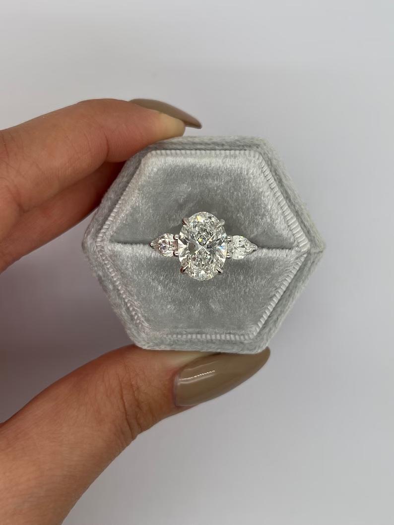 4.0 CT Oval Three Stones Lab Grown Diamond Engagement Ring
